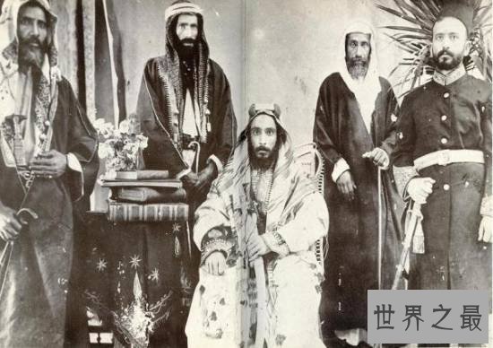全球十大操控世界的神秘家族,一个人改变世界格局