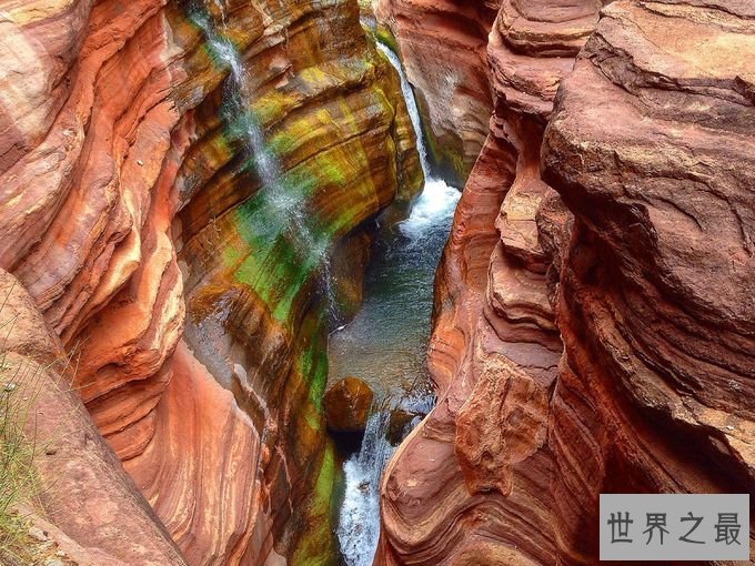 世界十大美到窒息的瀑布,大自然的鬼斧神工