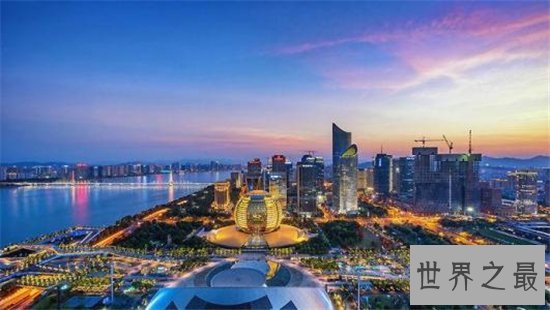 中国十大城市，盘点中国那些超级繁华的大城市！
