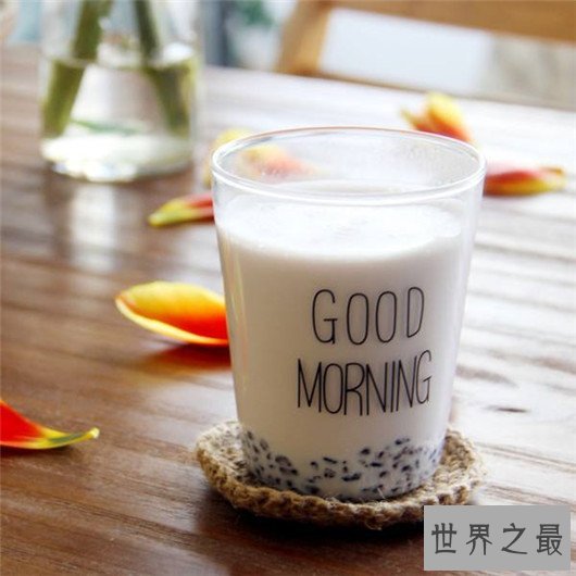 十种健康生活方式，睡好觉多喝水生活赛神仙