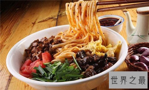 西安十大美食排名，羊肉泡馍油泼面吃一口就馋一辈子