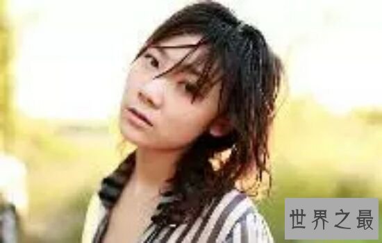 中国90后十大作家排行榜，带你看看作家的世界。