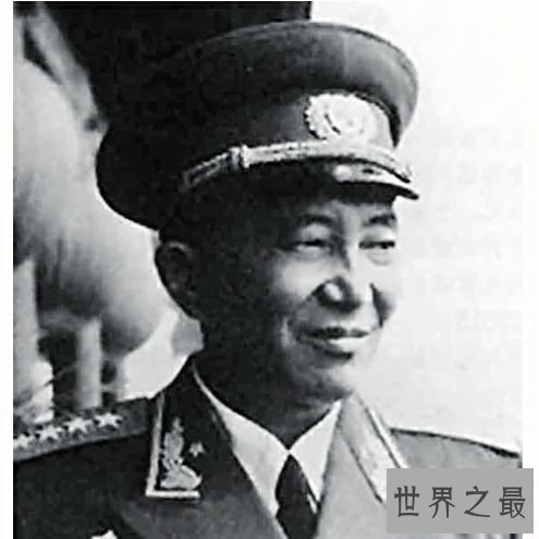 开国十大将军，每一位伟大的将军都需要我们铭记。