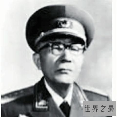 开国十大将军，每一位伟大的将军都需要我们铭记。