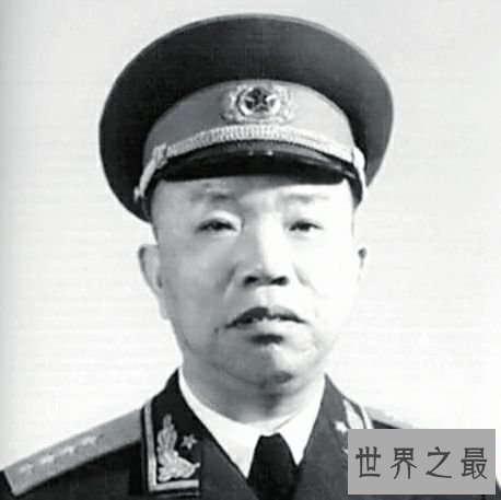 开国十大将军，每一位伟大的将军都需要我们铭记。