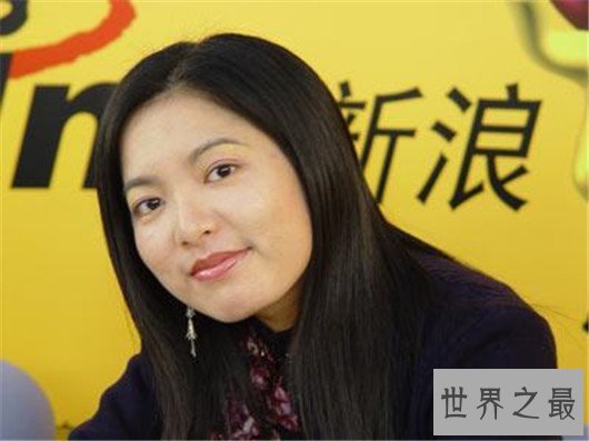 中国十大最美作家,不但才华横溢还长得好看