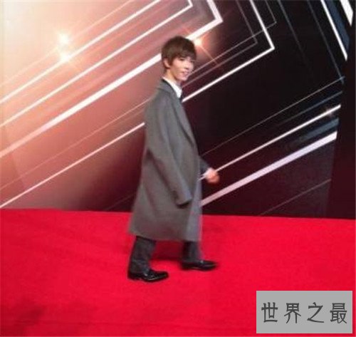 中国现代十大小说作家排行榜，中国文坛史上屹立不倒的里程碑