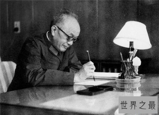 十大大将排名,粟裕排第一徐海东排第十!