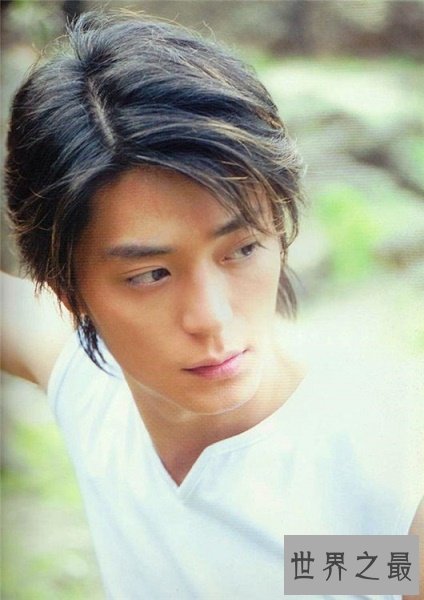 中国最帅的男明星TOP10，颜值演技均在线