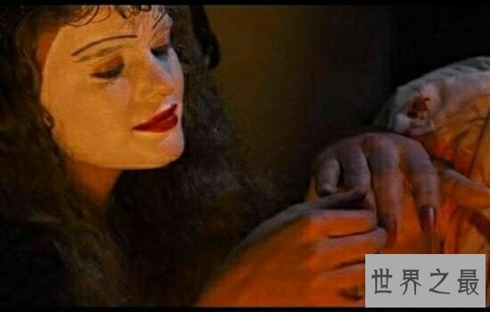 豆瓣评分9.0以上恐怖片，比较好看的恐怖片有哪些。