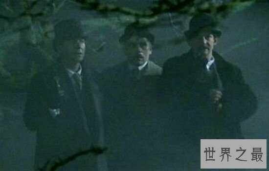 豆瓣评分9.0以上恐怖片，比较好看的恐怖片有哪些。