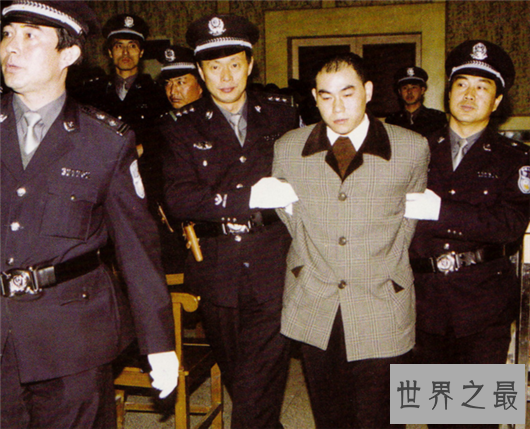 中国十大悍匪排行，有一人至今逃窜法外