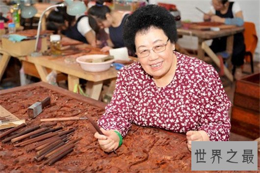 中国女富豪排行榜,个个都是女中豪杰