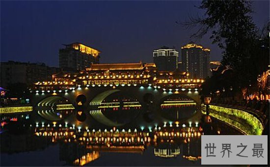 中国十大最适合穷游的地方，盘点那些花钱少看美景的城市！