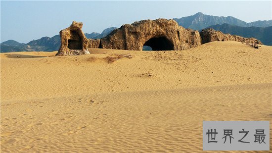 中国十大最美沙漠奇景，中国边境的沙漠亦是如此壮观