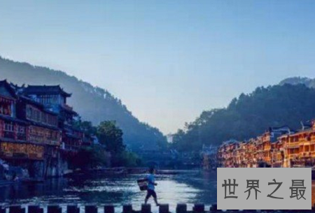 外国人眼中最美的中国十大魅力县城,有你的家乡吗?