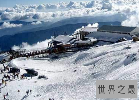 国内十大最佳滑雪胜地盘点，竟有不会发生危险的雪道？