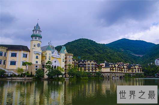 中国十大翻版的欧洲小镇,不用出国也能享受到异国风情