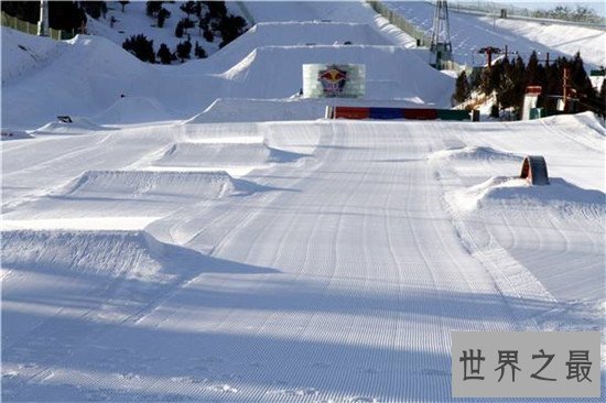 国内十大最佳滑雪胜地,一起来体验飞一般的感觉!