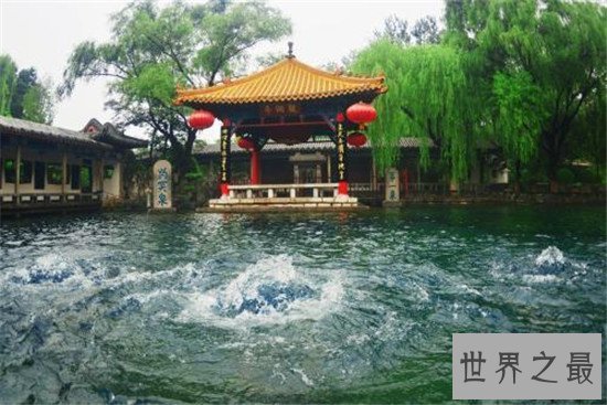 济南好玩的地方推荐 带你领略乾隆夏雨荷相遇之处