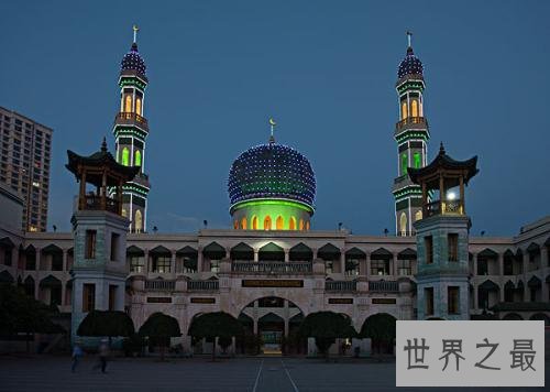 十大中国最大的清真寺,喀什艾提尕尔大清真寺最大
