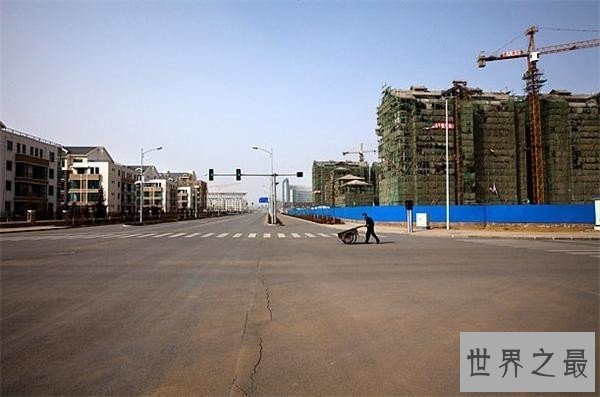 中国十大鬼城城市排行榜，这里只有“鬼”没有人