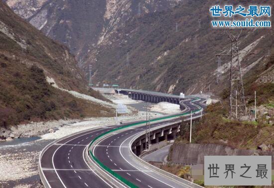 中国十大魔鬼公路，318川藏线每公里死一个人