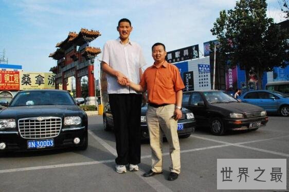 中国十大巨人之巨人赵亮，比姚明高20cm(2.46米)