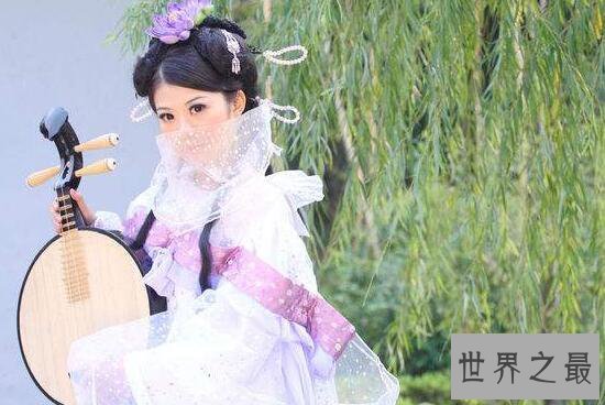 古龙小说十大绝色美女，看过的男子皆死于疯狂