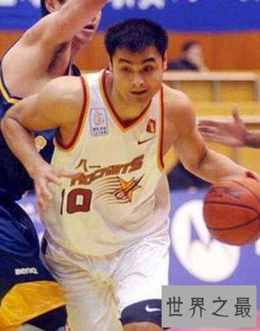 中国男篮打架群殴十大恶汉，李楠解放军出身最强