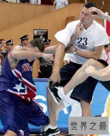 中国男篮打架群殴十大恶汉，李楠解放军出身最强