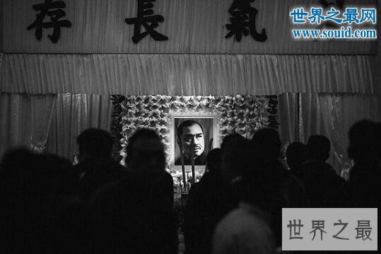 香港黑社会老大排名，向华强利用娱乐圈洗钱位居第一