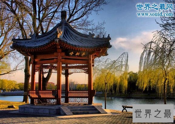 中国四大名亭，因文人雅士的诗文赞颂而闻名