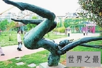 全国十大丑陋雕塑排名,章子怡雕塑也上榜