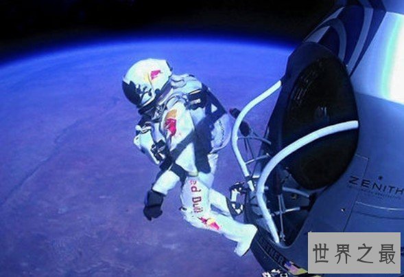世界跳伞第一人,首个飞跃英吉利海峡的人