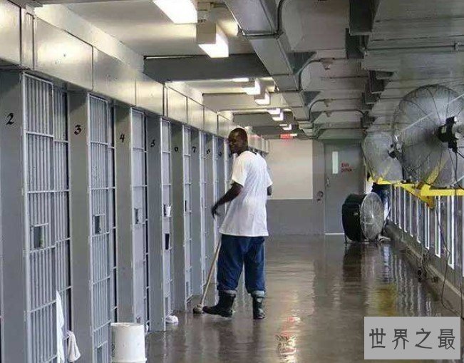 世界上最森严的监狱,里面的犯人根本就不敢逃出去