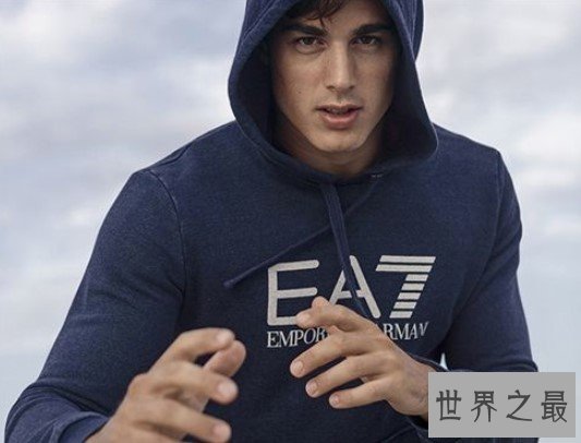 世界最帅最性感数学老师,在ins上拥有“粉丝”无数