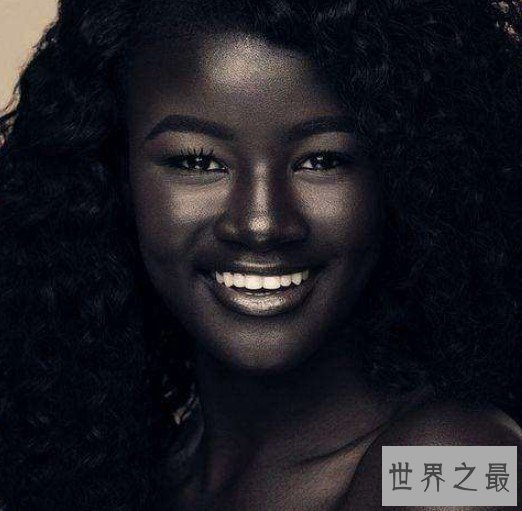 世界上最黑的女人,因为这份黑而走红国际