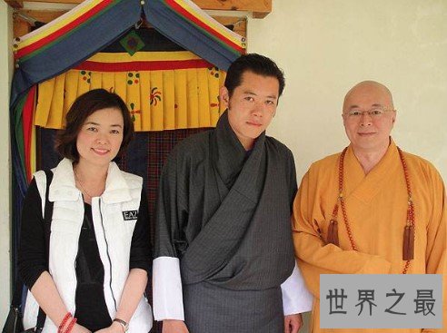 世界上最帅气的国王和最美的王后,天造地设的一对