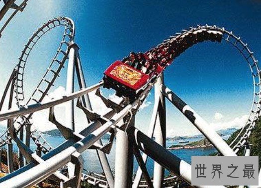 日本大阪最严重过山车事故,68名乘客在空中长达两小时