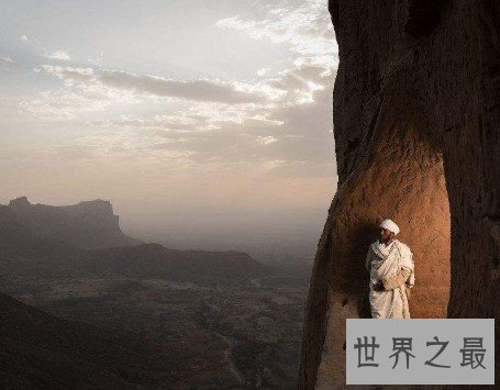 世界上最危险的教堂,一步错就可致命