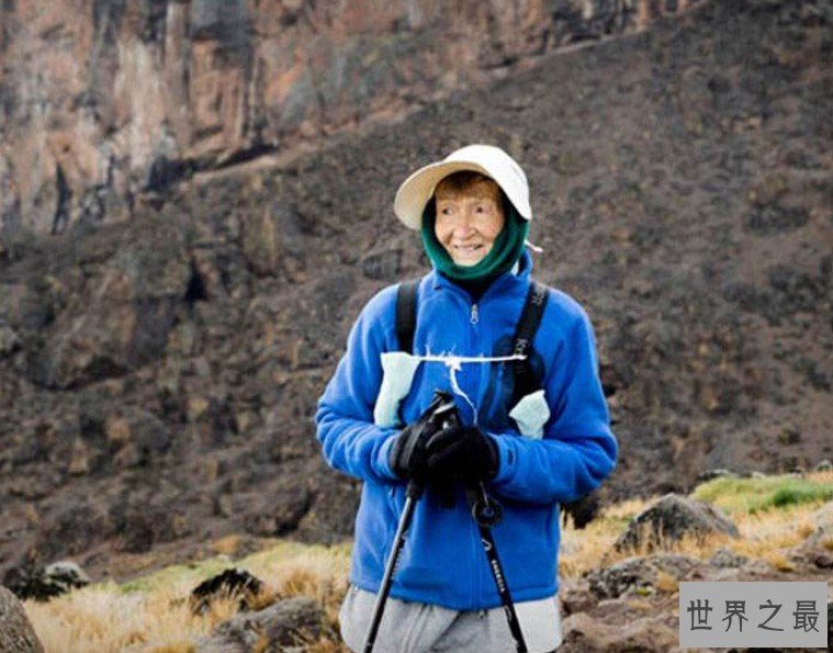 最年长登峰者，86岁老太登顶乞力马扎罗山！