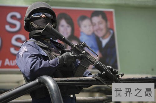 世界贩毒史上第一人,金三角的坤沙都和他不能比!