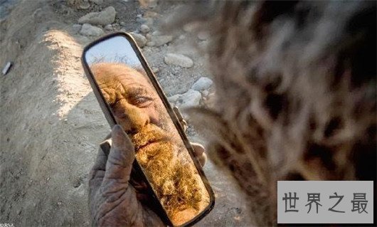世界最脏男人,如何忍受六十多年不洗澡