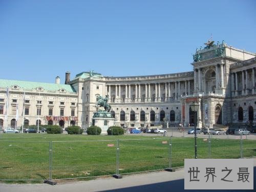 世界上最著名的音乐城市，整个城市弥漫音乐之风。