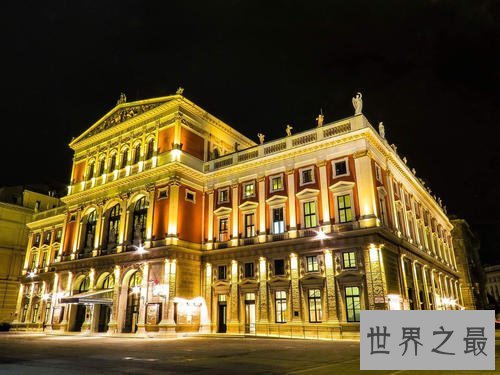 世界上最著名的音乐城市，整个城市弥漫音乐之风。