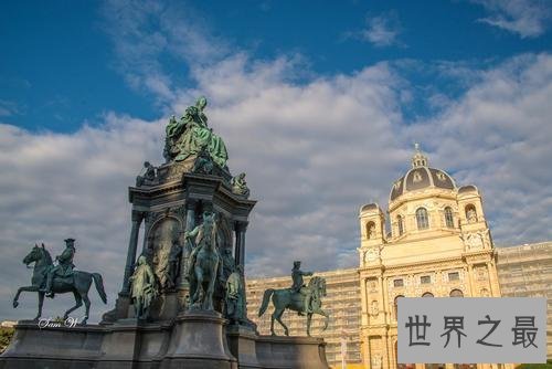 世界上最著名的音乐城市，整个城市弥漫音乐之风。