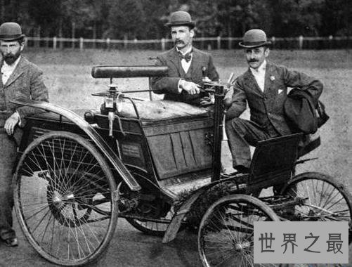 世界上最早的公交车，已经诞生一百多年