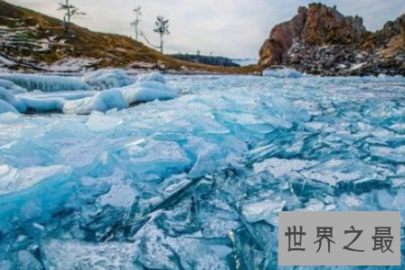 世界上最大的淡水湖是哪个 它有什么不为人知的故事呢