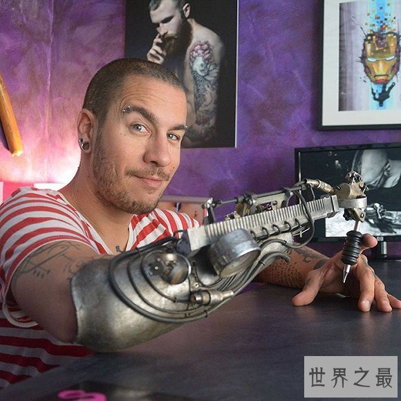 世界上首支假肢纹身枪臂,纹身师享受灵肉合一的快感